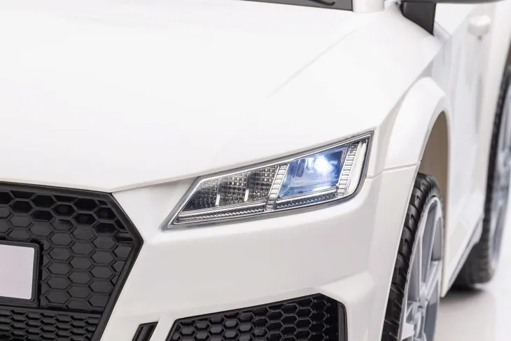 pojazd-na-akumulator-audi-tt-rs-biale-stan-nowy-informacje-dot-bezpieczenstwa-i-zgodnosci-produktu-nie-nadaje-sie-dla-dzieci-w-wieku-ponizej-36-miesiecy
