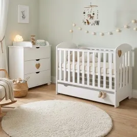 zestaw-heart-komoda-z-przewijakiem-lozeczko-120x60-z-szuflada-i-barierka-orb