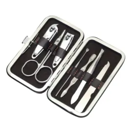 zestaw-manicure-przybornik-do-paznokci-pedicure