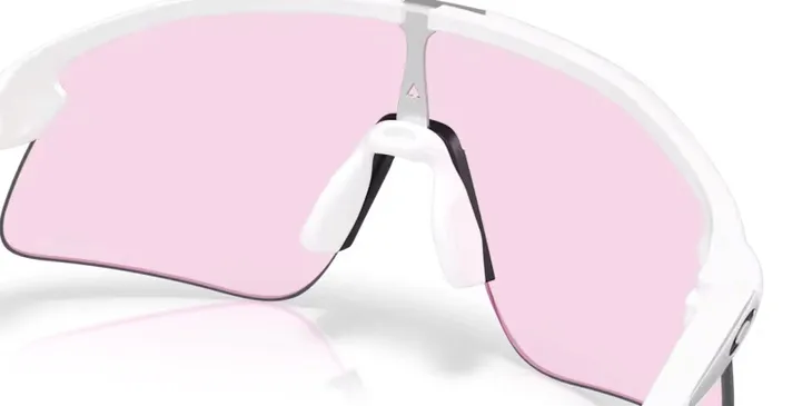 okulary-oakley-stunt-devil-matte-white-prizm-low-light-typ-ochrony-filtr-uv-400-kat-1