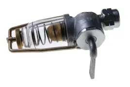 kranik-paliwa-z-filtrem-c-385