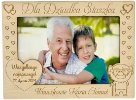 drewniana-ramka-na-zdjecie-prezent-dzien-babci-dziadka-z-grawerem-upominek