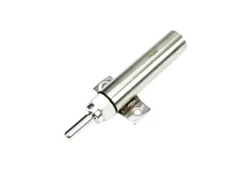 smoczek-do-poidel-zeliwnych-royal-farm