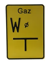 tabliczka-oznaczeniowa-w-tloczona