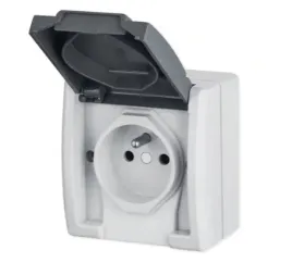 gniazdo-pojedyncze-natynkowe-ip55-1241-10-aquant
