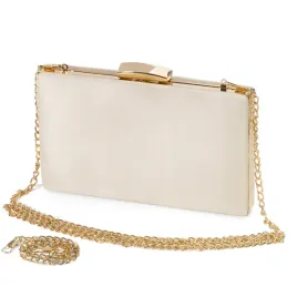 wizytowa-wieczorowa-torebka-damska-puzderko-na-lancuszku-zamszowa-bezowa