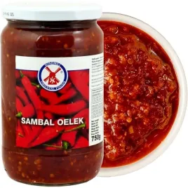 pasta-z-chilli-sambal-oelek750g-windmill-ostry-sos
