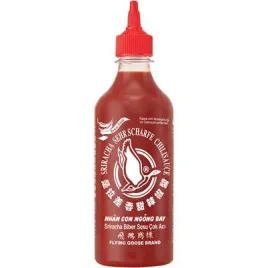 sos-chili-sriracha-bardzo-ostry-chilli-70percent-455ml-flying-goose