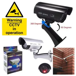 atrapa-kamery-zewnetrzna-wewnetrzna-imitacja-kamery-migajace-swiatlo-2-x-aa