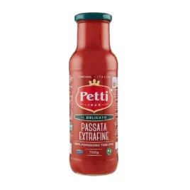 passata-wloska-2-skladniki-extrafine-il-delicato-700g-petti-szklana-butelka