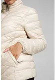 kurtka-esprit-curvy-z-wysciolka-thinsulate-linia-plus-size-duze-rozmiary