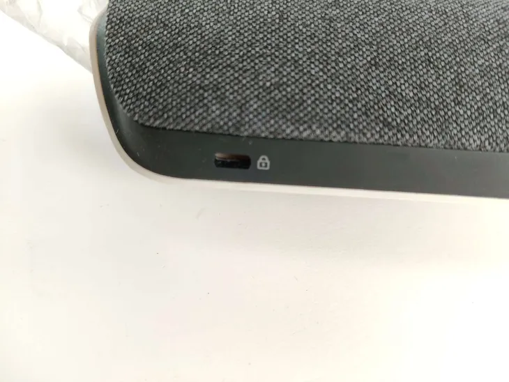 poly-sync-60-zestaw-glosnomowiacy-bluetooth-lacznosc-bezprzewodowa