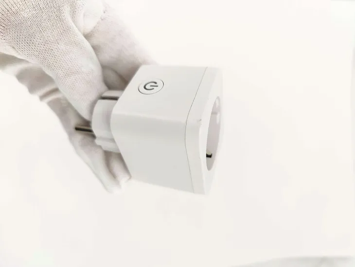 gniazdko-refoss-p11kit-eu-refoss-zawiera-baterie-nie