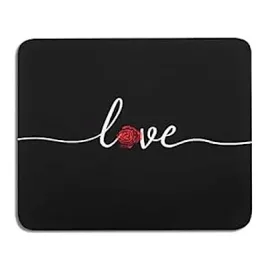 podkladka-pod-mysz-czarna-napis-love-roza-24x20x03cm