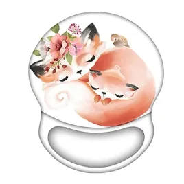 ergonomiczna-podkladka-pod-mysz-jasna-spiace-liski-ptak-kwiaty-21x25cm