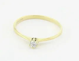 pierscionek-zloto-9-ct-375-diament-01-ct-r-12