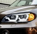 lampy-reflektory-do-bmw-x5-e70-od-2007-do-2013-do-jazdy-dziennej-drl-3d-jakosc-czesci-zgodnie-z-gvo-p-zamiennik-o-jakosci-porownywalnej-do-oryginalu