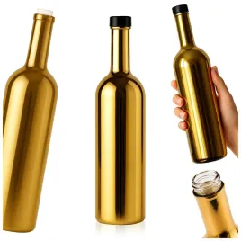 zlota-butelka-wysoki-polysk-futura-750-ml-z-zakretka-na-prezent-alkohol