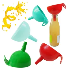 lejek-plastikowy-z-uchwytem-do-butelek-butelki-balonow-nalewek-oleju-sokow