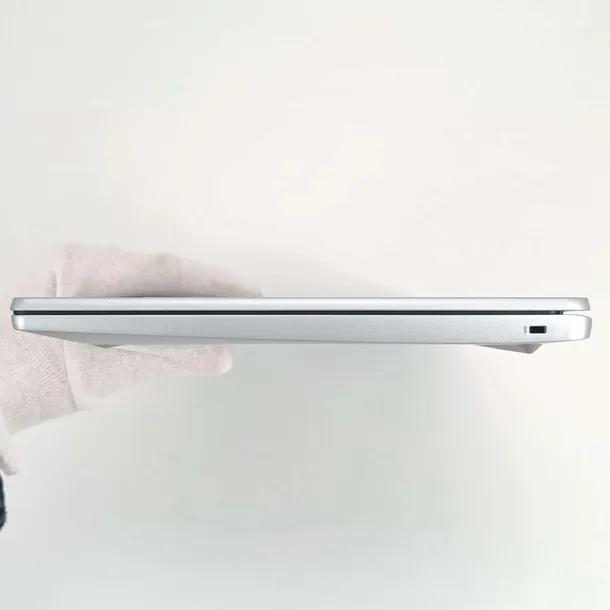 laptop-lenovo-slim-3-14-stan-powystawowy
