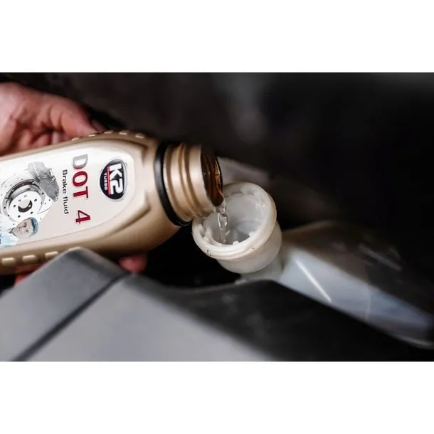 k2-dot-4-plyn-hamulcowy-dot-4-500ml-waga-z-opakowaniem-1-kg