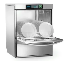 zmywarka-gastronomiczna-winterhalter-uc-xl-montaz