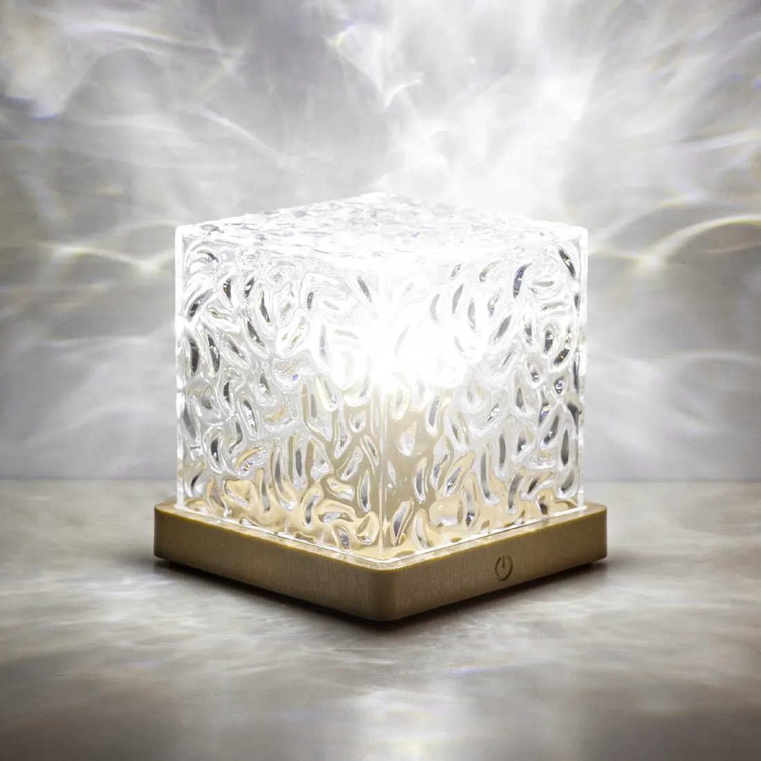 lampka-nocna-biurkowa-led-aqua-efekt-wody-rotacyjna-glowica-projektor-stan-nowy