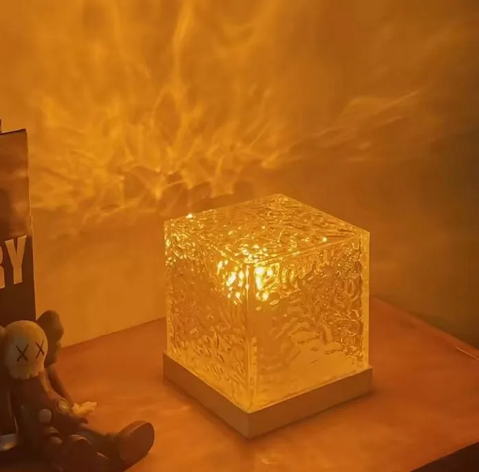 lampka-nocna-biurkowa-led-aqua-efekt-wody-rotacyjna-glowica-projektor