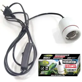 ceramiczna-oprawka-do-zarowek-grzewczych-max-250w-reptile-nova