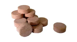 tabletki-krilltablet-wybarwiajace-i-wzmacniajace-pokarm-dla-ryb-akwarium