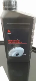 plyn-hamulcowy-mitsubishi-1l-dot3-dot4-dot5-1