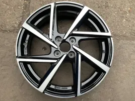 felga-aluminiowa-msw-80-gloss-black-17x5-rozstaw-4x100-et-40-nowa-1szt