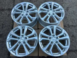 4x-alufelgi-dezent-ta-silver-17-rozstaw-5x1143-et-50-kona-soul-cx-3-cx-5