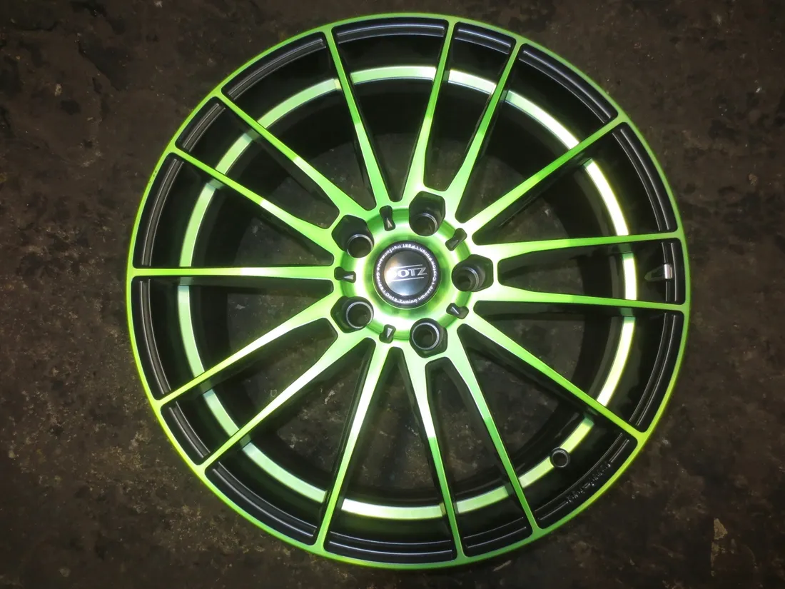 dotz-fast-fifteen-green-18-x8-rozstaw-5x112-et-48