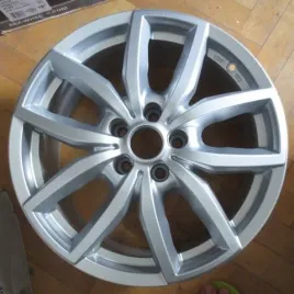 dezent-te-18-x8-rozstaw-5x1143-et-40-1-szt