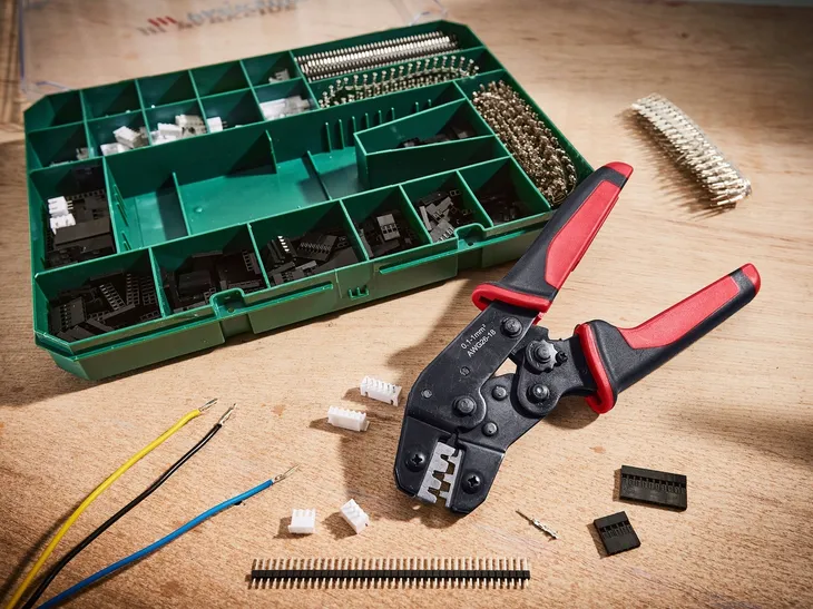 szczypce-zaciskowe-do-kabli-2012-elementow-model-pczs-231-a2