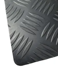 wykladzina-gumowa-ryflowana-3mm
