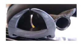 uszczelka-gumowa-okna-przyczepy-kempingowej-440mb