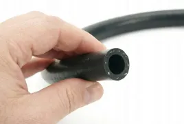 waz-do-paliwa-i-oleju-fagumit-fi-12mm-zbrojony-1m