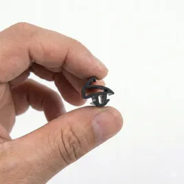 uszczelka-do-okien-drzwi-pcv-s-1155-epdm-uniwersalna-1m