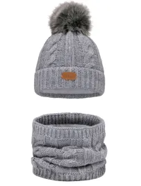 szary-cieply-komplet-na-polarze-czapka-komin