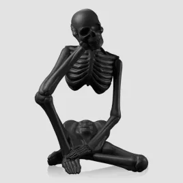 szkielet-mysliciel-halloween-figurka-dekoracja-na-polke-stol-statuetka