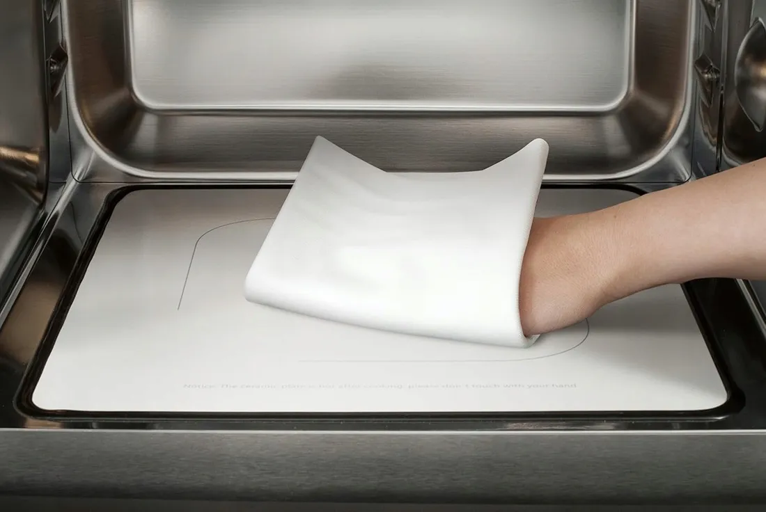 mikrofalowka-20l-900w-grill-ceramiczne-dna-14-programow-led-timer-stan-nowy