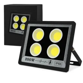 mocna-lampa-do-garazu-ogrodu-na-elewacje-200w-ip66-halogen-naswietlacz