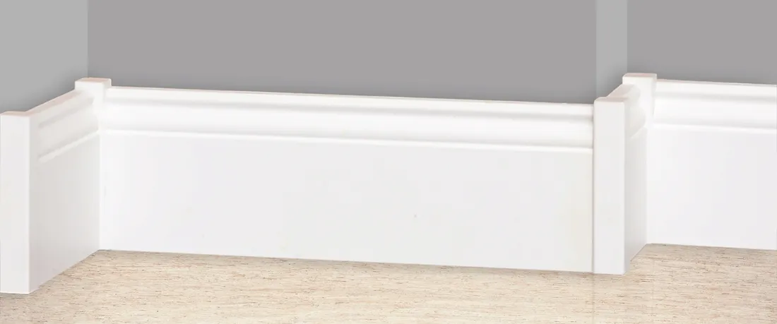 naroznik-85-cm-listwa-przypodlogowa-biala-cokol-mdf