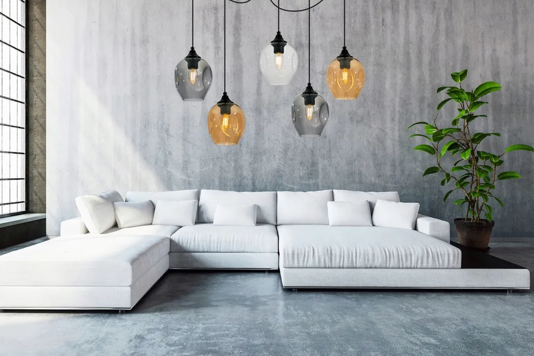 nowoczesna-lampa-wiszaca-sufitowa-pajak-szklana-stan-nowy