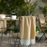ikea-holmvi-pled-bezowozolty-120x160-cm-kolor-bezowy
