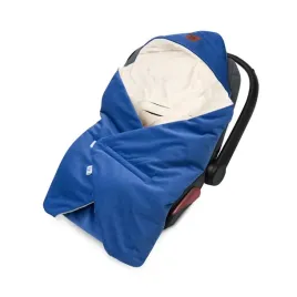 otulacz-kocyk-do-fotelika-samochodowego-nosidelka-cieply-zimowy