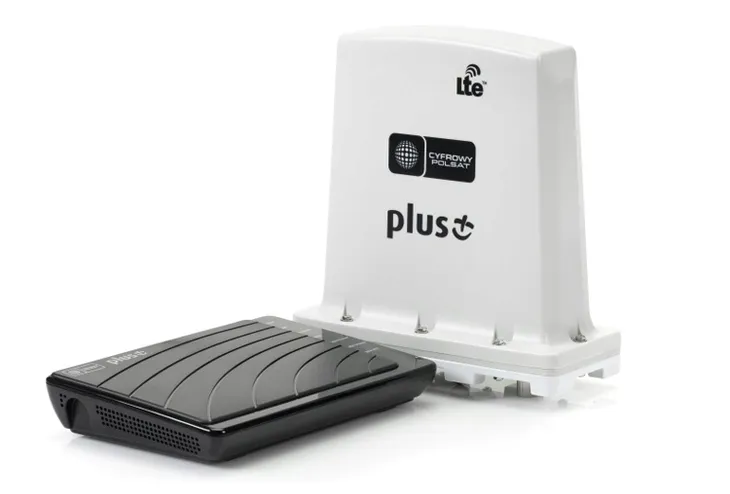 Router na karte SIM z anteną zewnętrzną ODU-IDU 200 4G LTE WiFi bez simlock