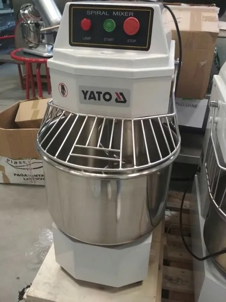 mikser-spiralny-30l-funkcje-wyrabianie-ciasta